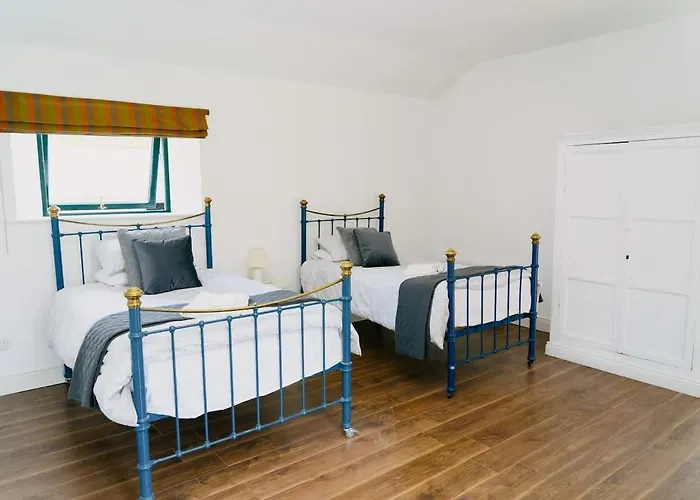 Live Like Lords & Ladies At Our Country Estate Ballinasloe