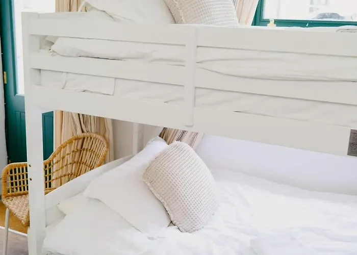 Live Like Lords & Ladies At Our Country Estate